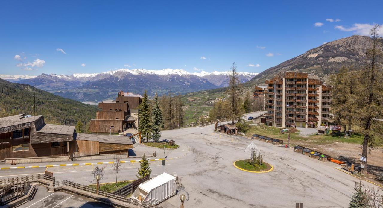Le 1650 By Infini Mountain Aparthotel Les Orres Luaran gambar