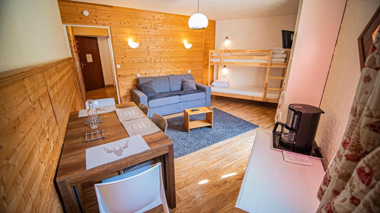 Le 1650 By Infini Mountain Aparthotel Les Orres Luaran gambar
