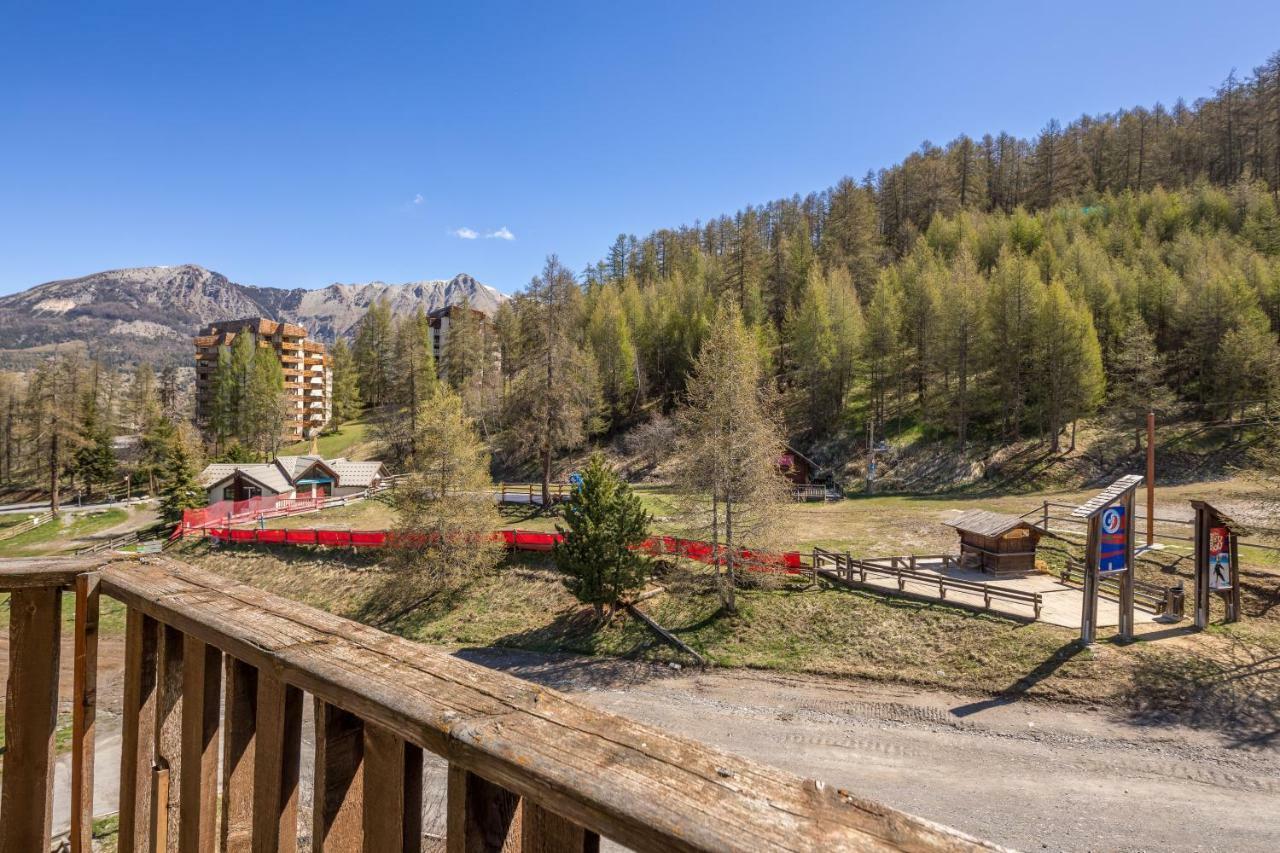 Le 1650 By Infini Mountain Aparthotel Les Orres Luaran gambar