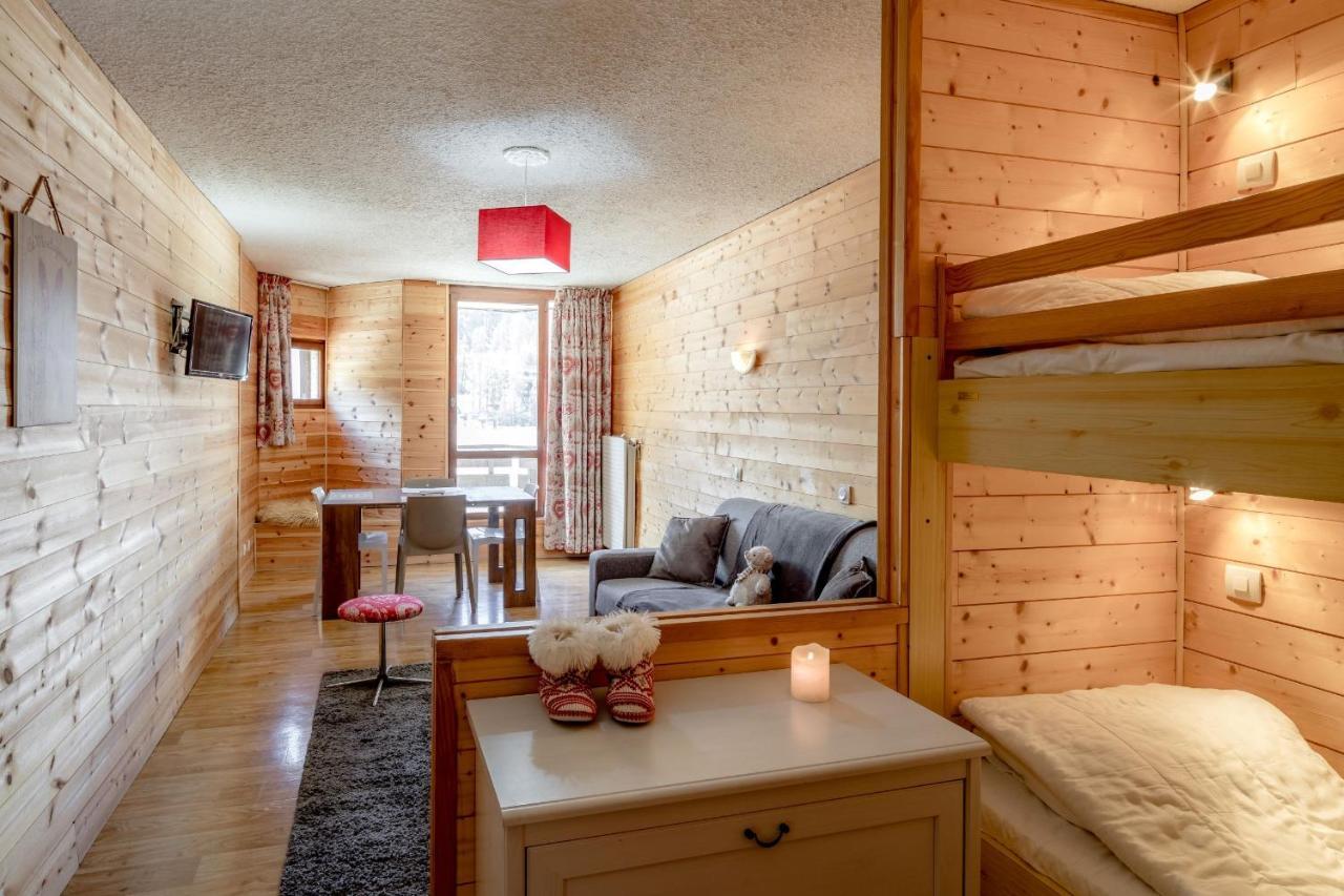 Le 1650 By Infini Mountain Aparthotel Les Orres Luaran gambar